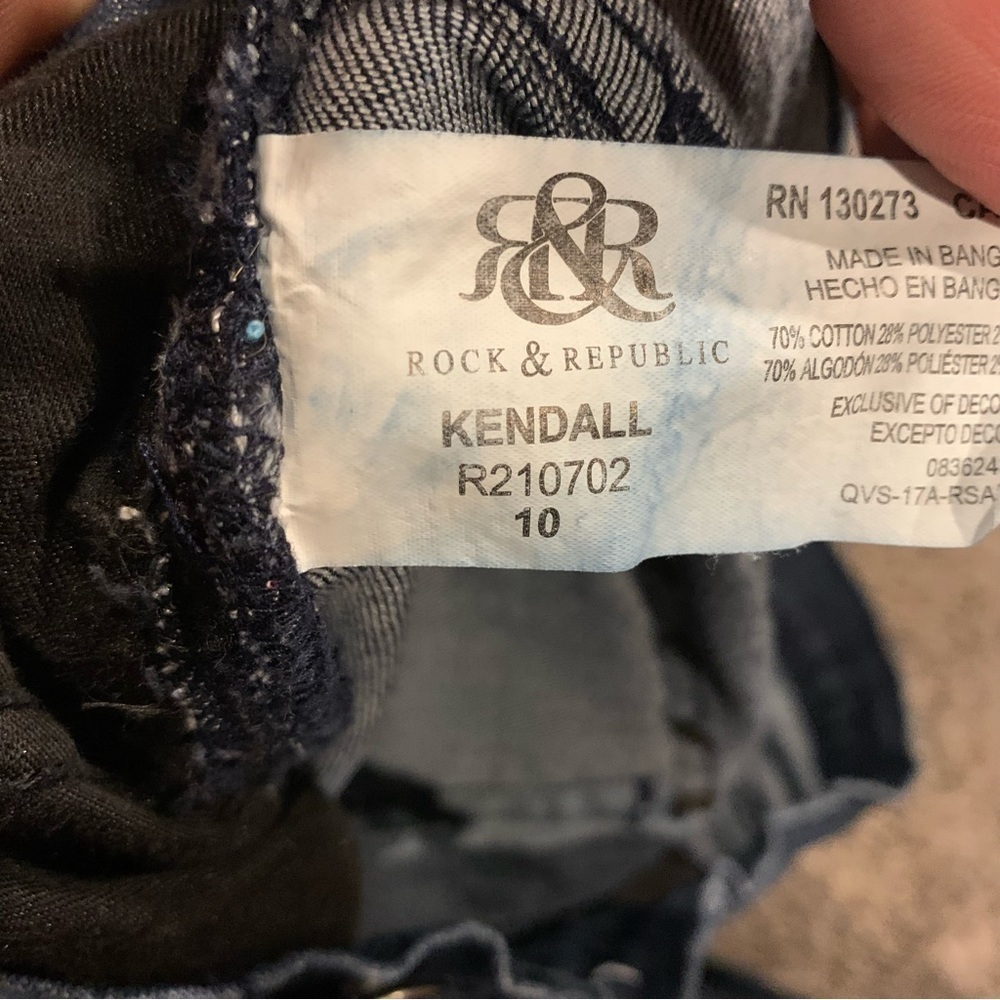 Women’s Rack & Republic Capris - Picture 7 of 7